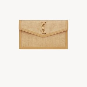 New Saint Lauren UPTOWN POUCH IN MICRO RAFFIA
NATURAL HAY & BLUSH